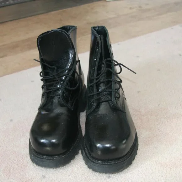 Parade Boots - Picture 4 of 5
